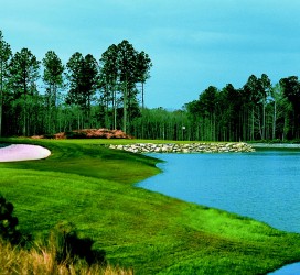 King and Bear at the World Golf Village