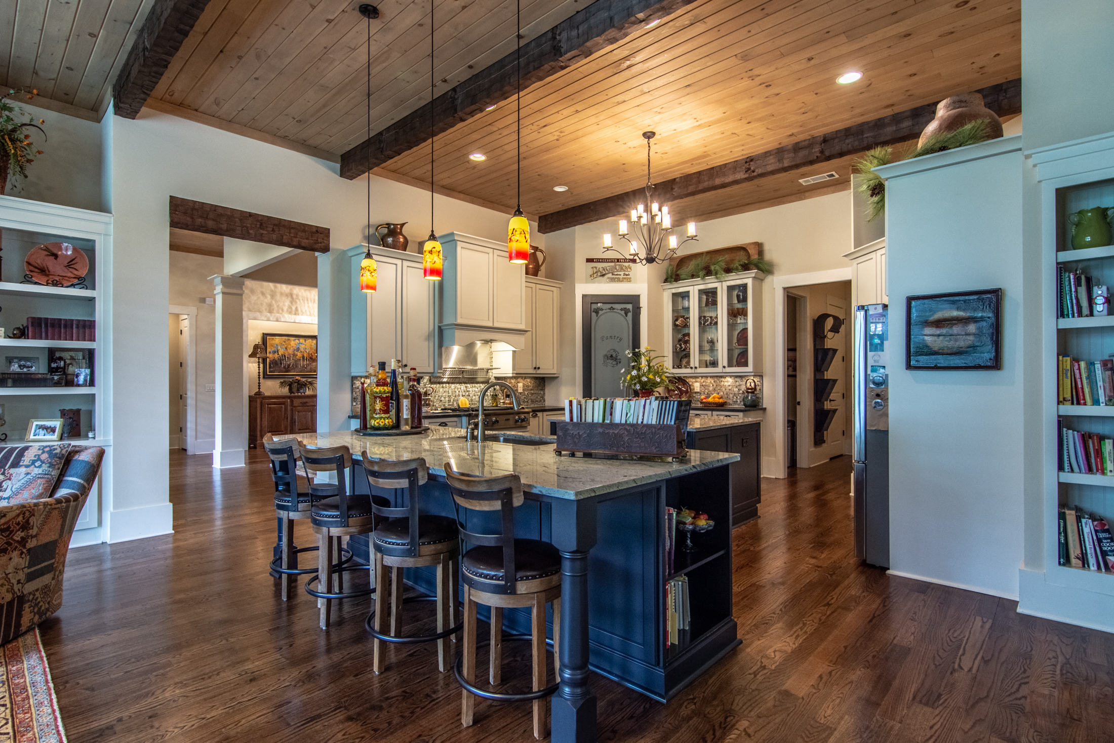 Harcrest Homes Modern Farmhouse Kitchen